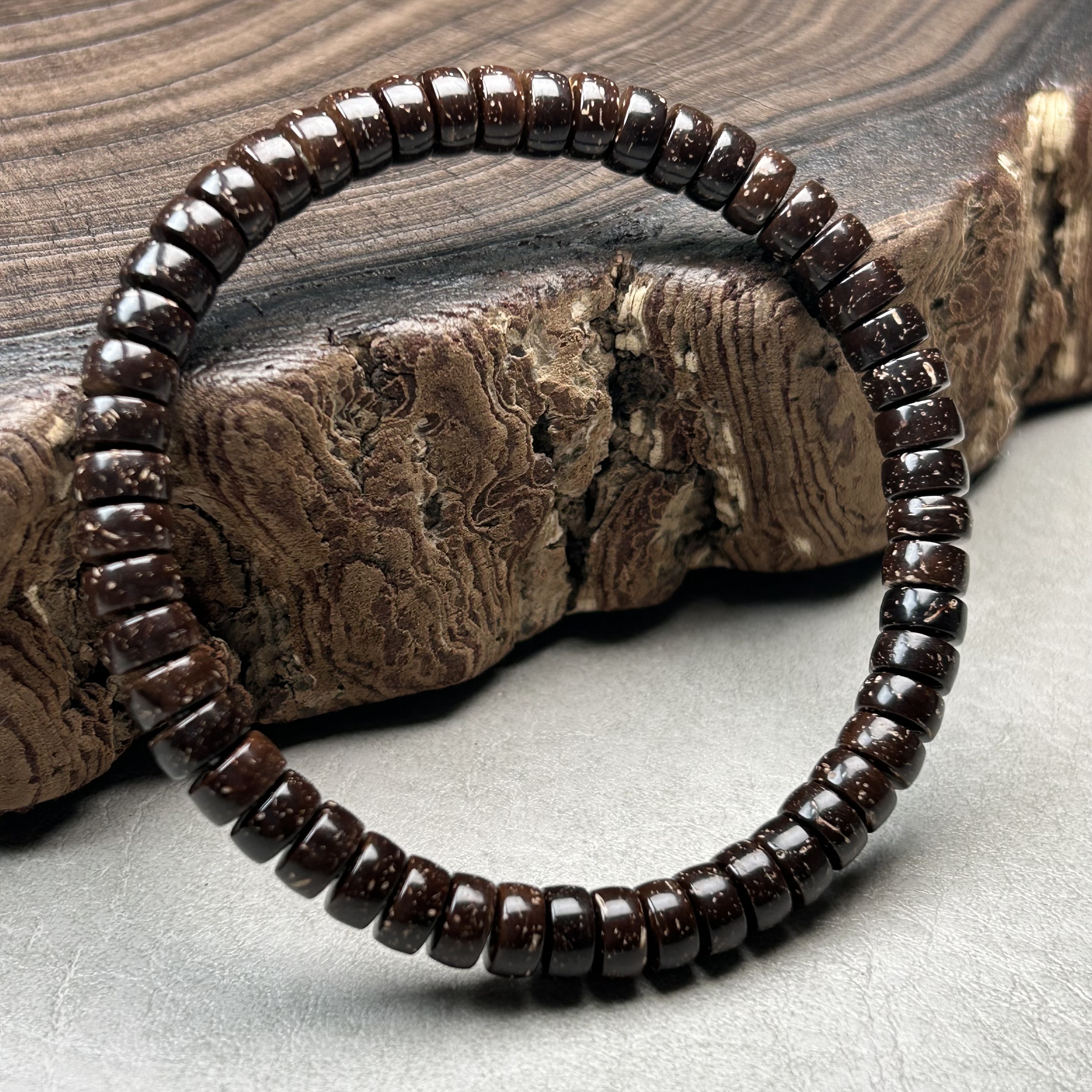 L19 椰蒂4*7药片单圈手串