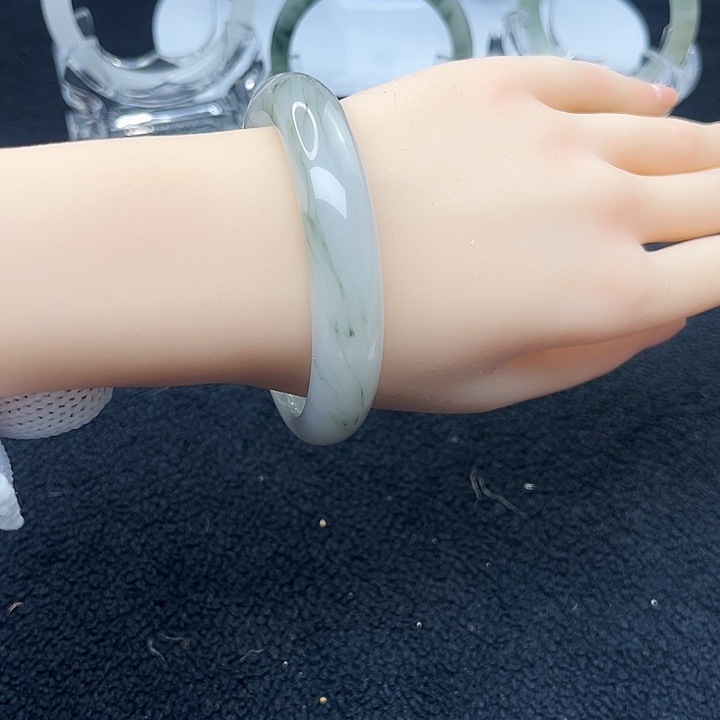 石英质玉未镶嵌手镯506