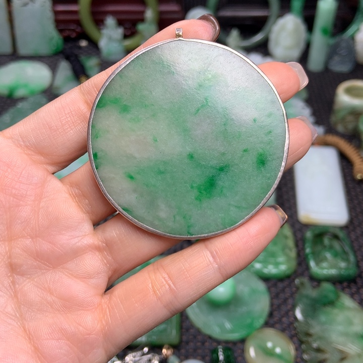 浊***酒翡翠未镶嵌挂件清