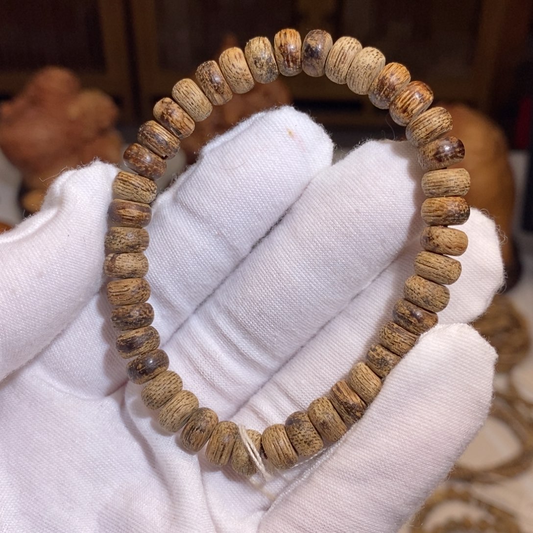 沉香手串文莱黑棋片片 5.2克