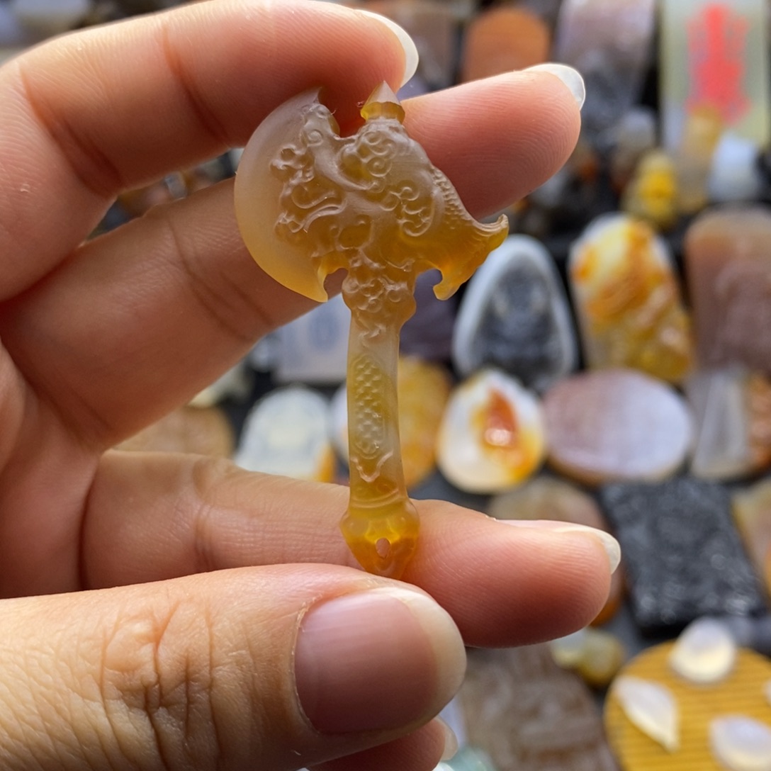 玛瑙/玉髓颈饰未镶嵌功*?