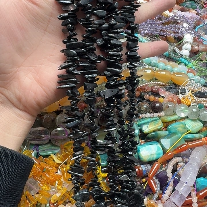 玛瑙/玉髓未镶嵌珠宝半成品一条金运石卡子