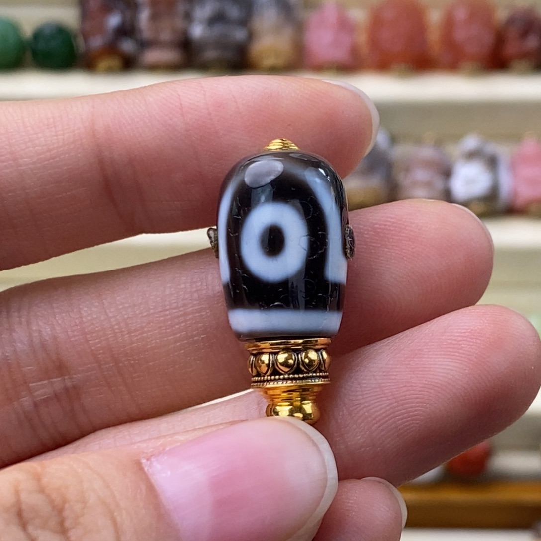 玛瑙/玉髓18K金镶嵌颈饰