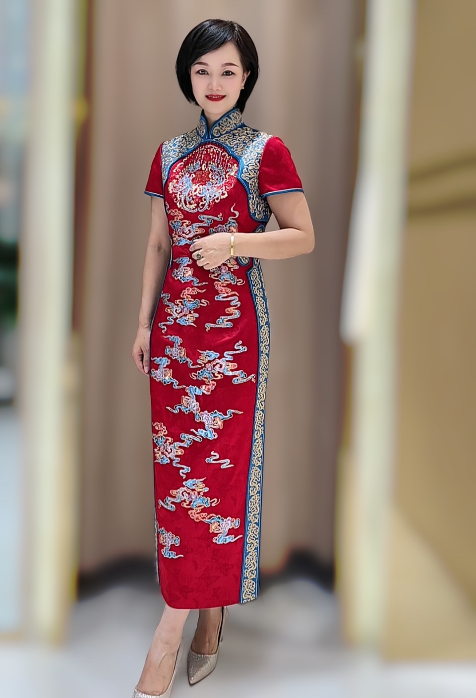 170371六礼重工刺绣限量版婚宴旗袍红色中式礼服裙