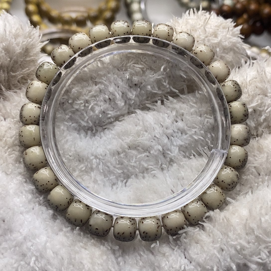 小***了吊坠星月菩提海南原生态星月菩提