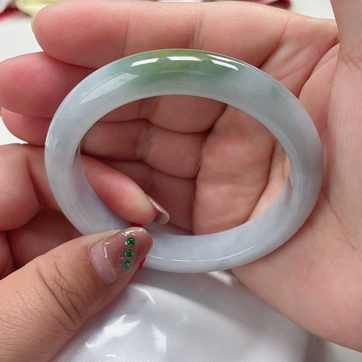翡翠手镯未镶嵌缅甸翡翠手镯57圈