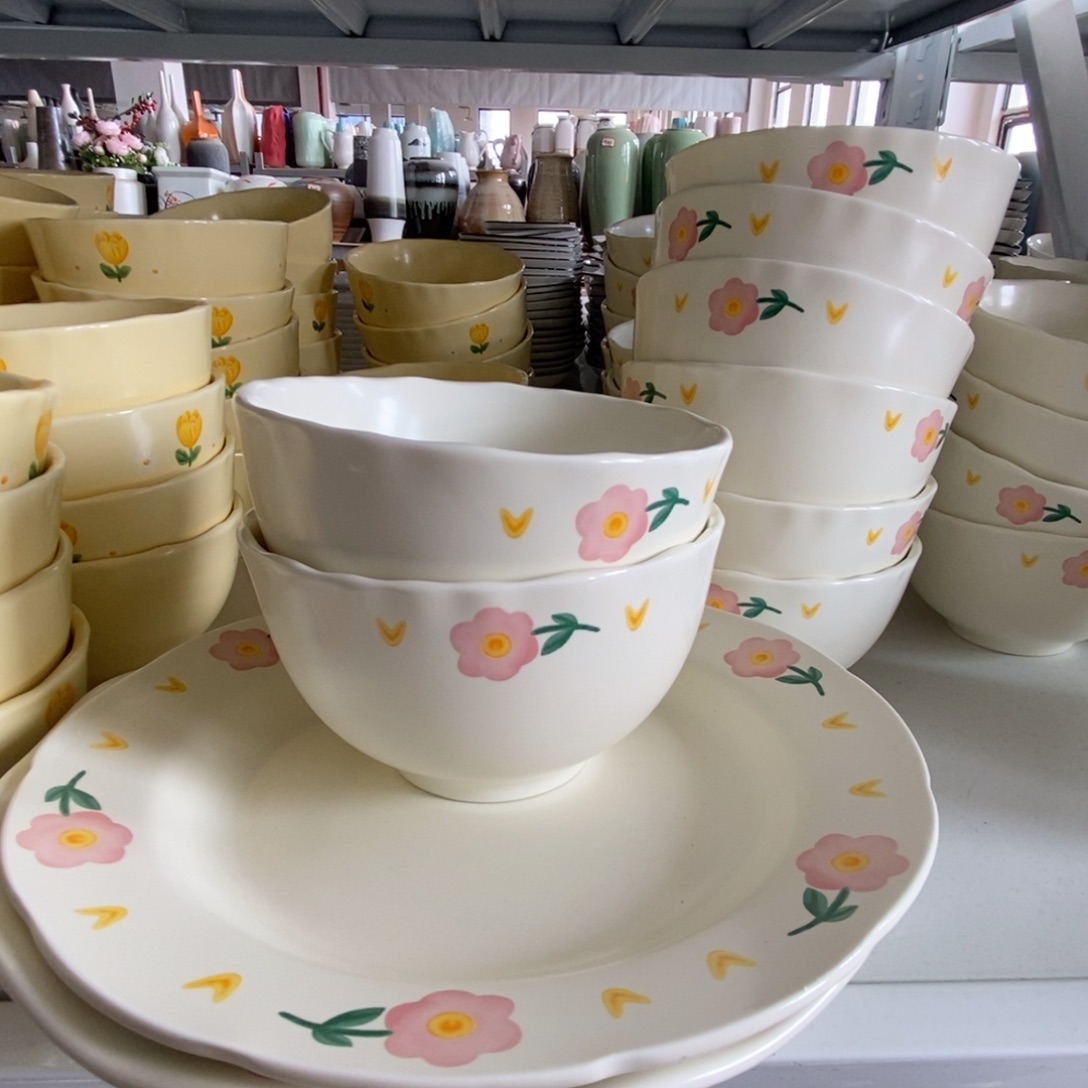 瓷两个米饭 两个八寸深浅各一