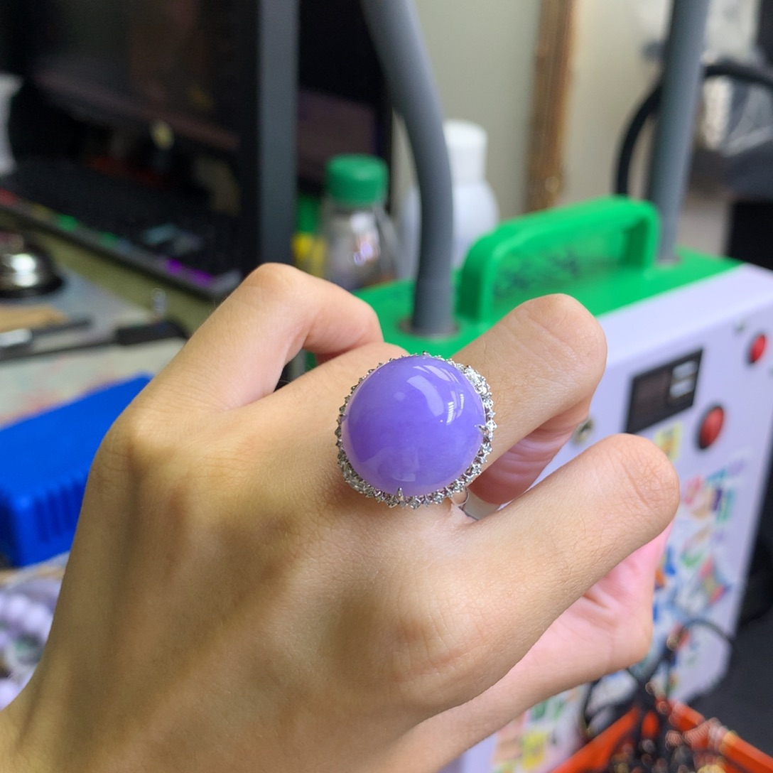 晶***晶翡翠18K金镶嵌颈饰两用款