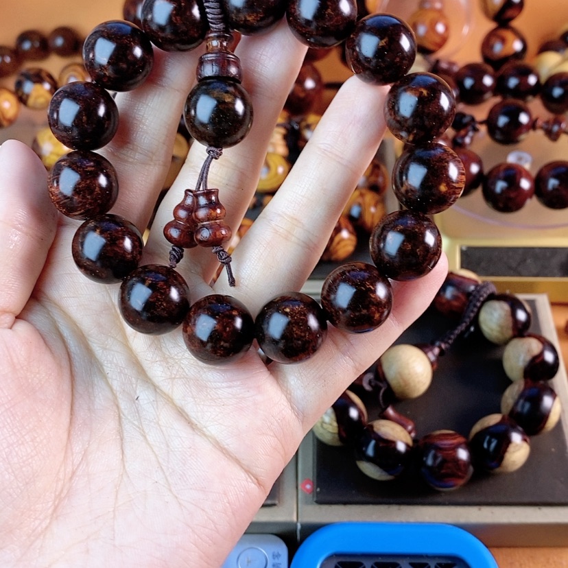 【闪购商品】花梨木类紫1.5留疤老料