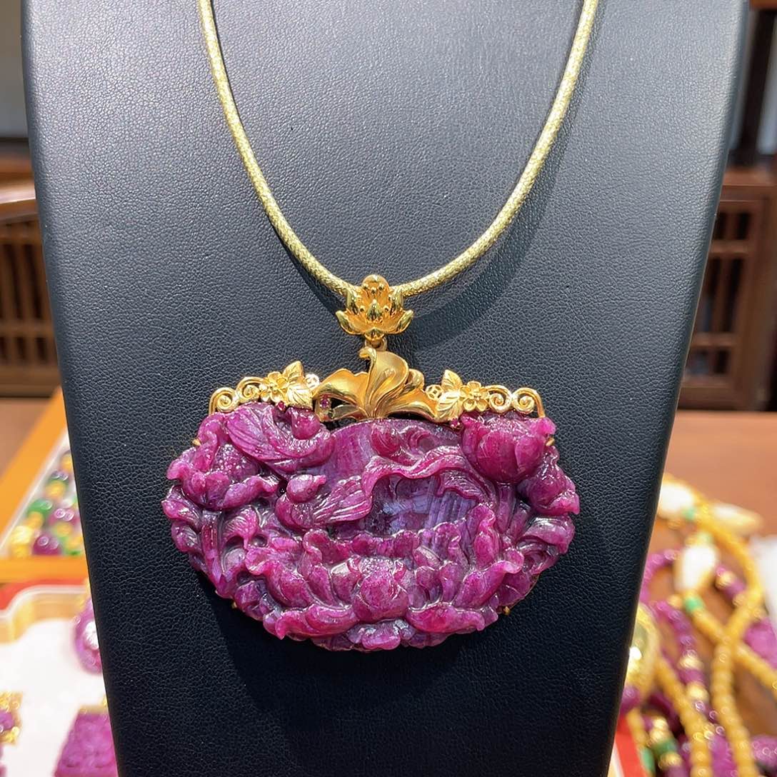 锦纶非金属吊坠红宝