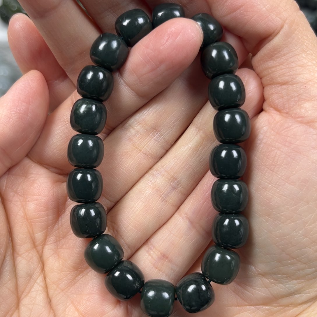 和田玉手链未镶嵌卡10老形珠