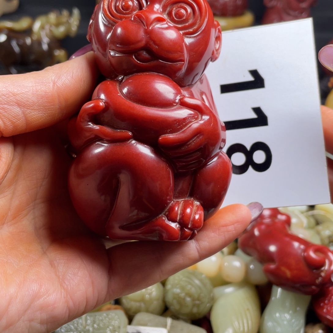 用***7和田玉未镶嵌颈饰