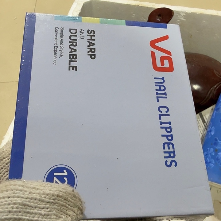 个***)扇子吃g哈哈哈哈哈哈呼呼呼