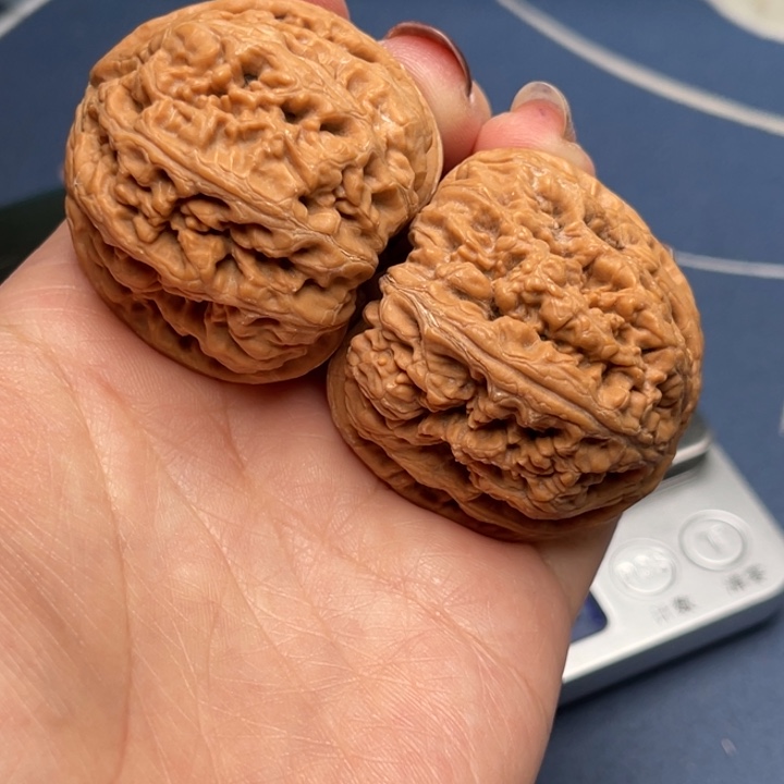 文玩核桃把件粗筋41