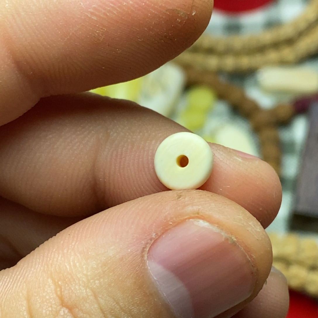 柏香籽/百香籽吊坠7.9左右