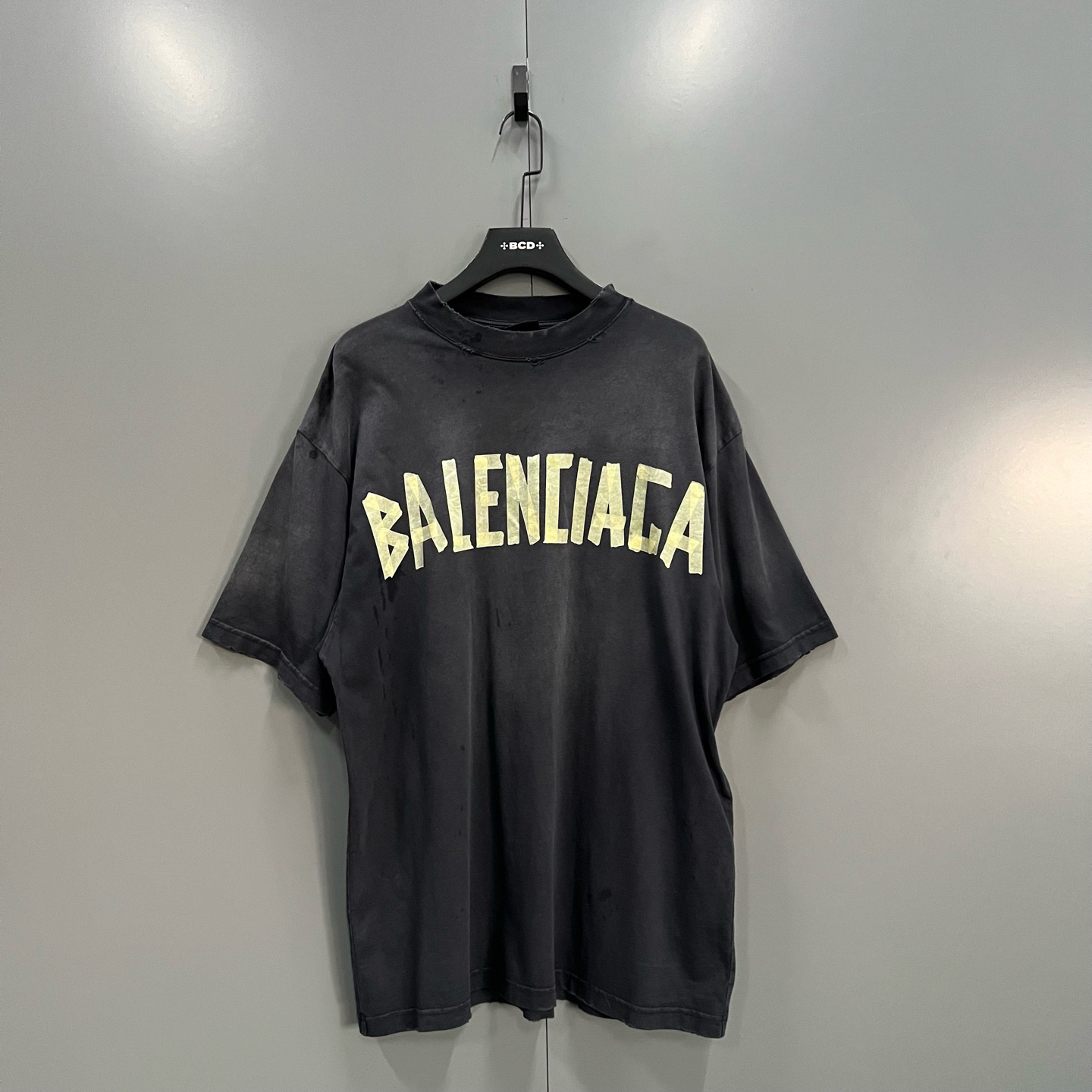 95新 Balenciaga/巴黎世家 (ll) 经典胶带做旧短袖 M码/020939