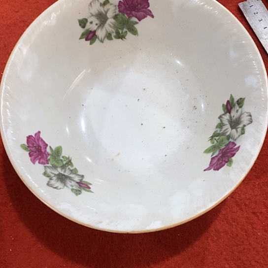 瓷片产品没有使用过，没有底款