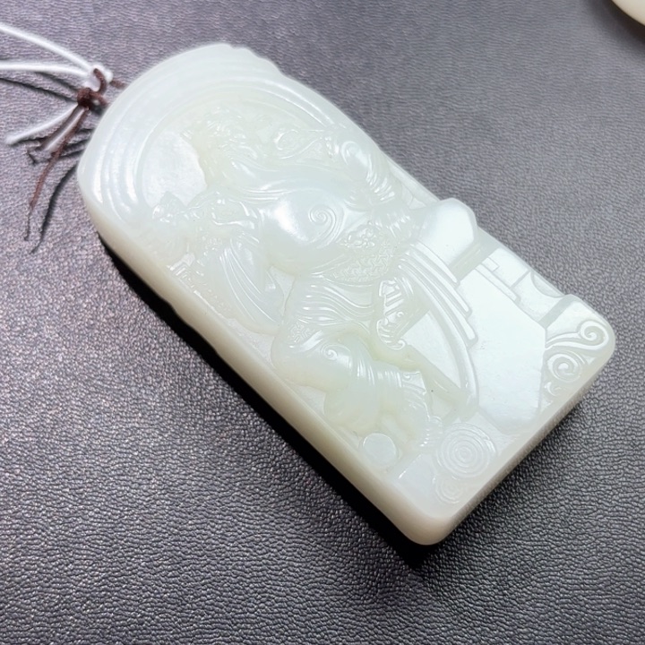 塔***李和田玉未镶嵌挂件