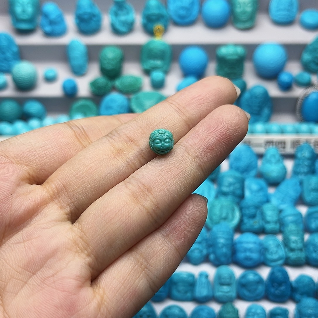 未镶嵌绿松石天然原矿雕刻绿松石