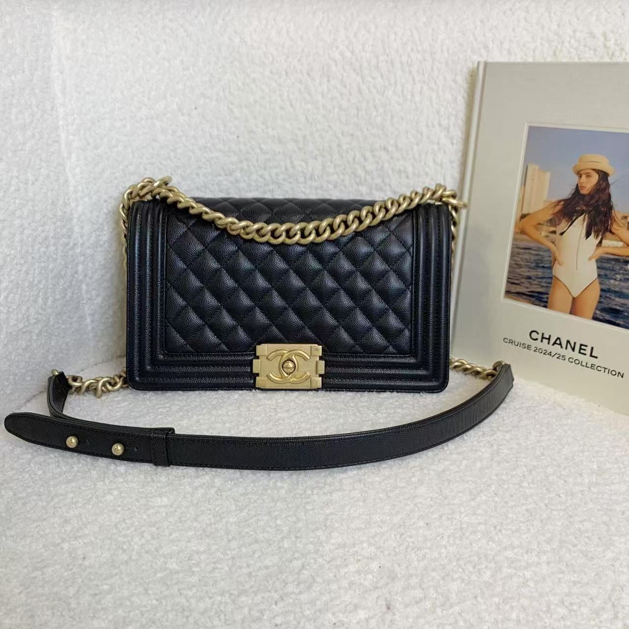 99新 Chanel/香奈儿 壹臻/黑金鱼子酱leboy中号 21芯片 /32405679