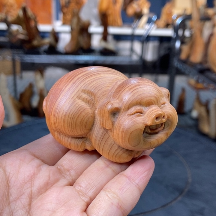 柏木（崖柏）手把件猪