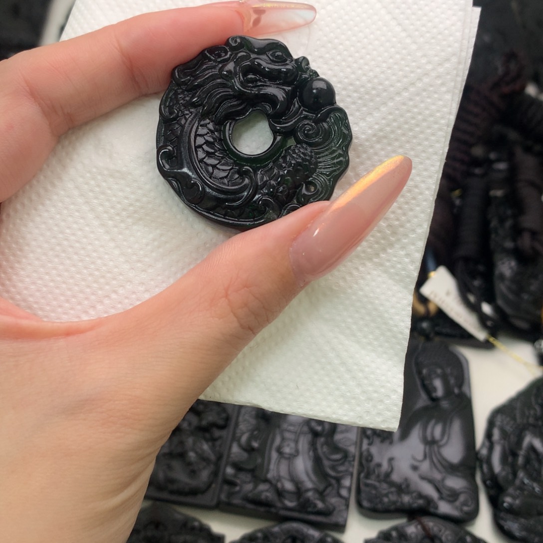 天然缅甸a货钢琴黑挂件