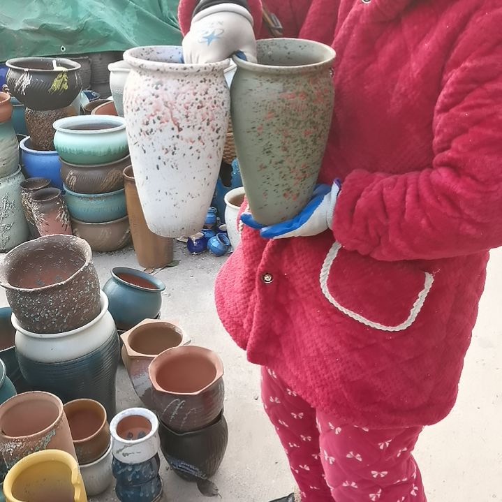 红陶口15高27瑕疵