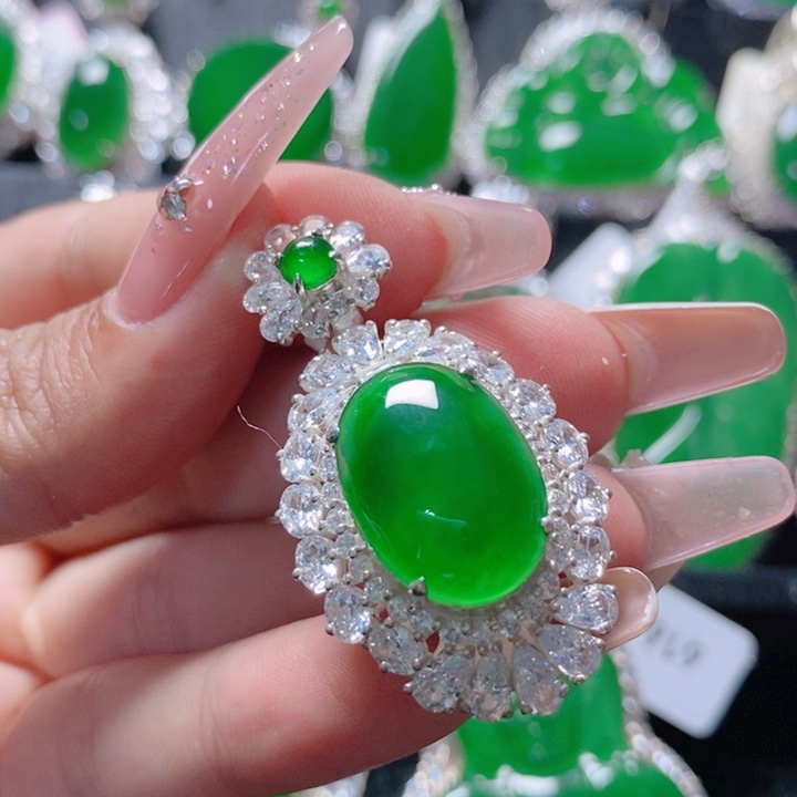 翡翠颈饰银S925镶嵌  16。   