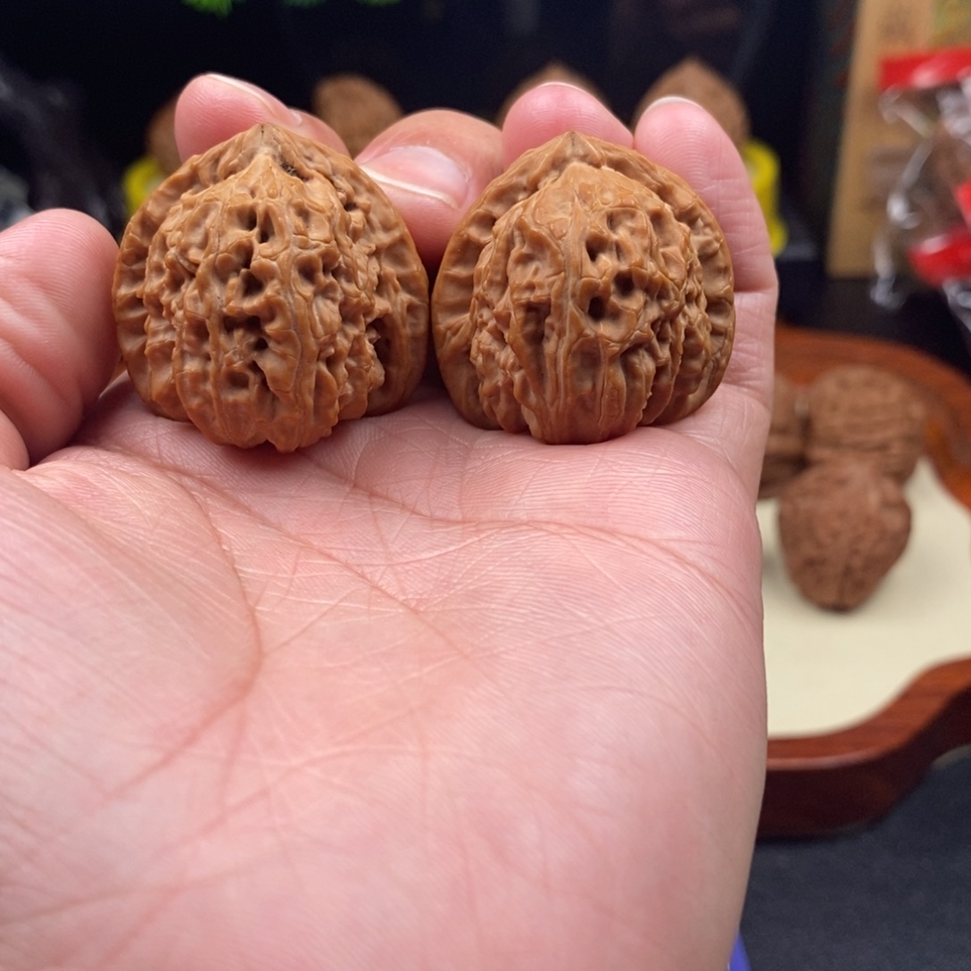 把件文玩核桃三角白手捻34