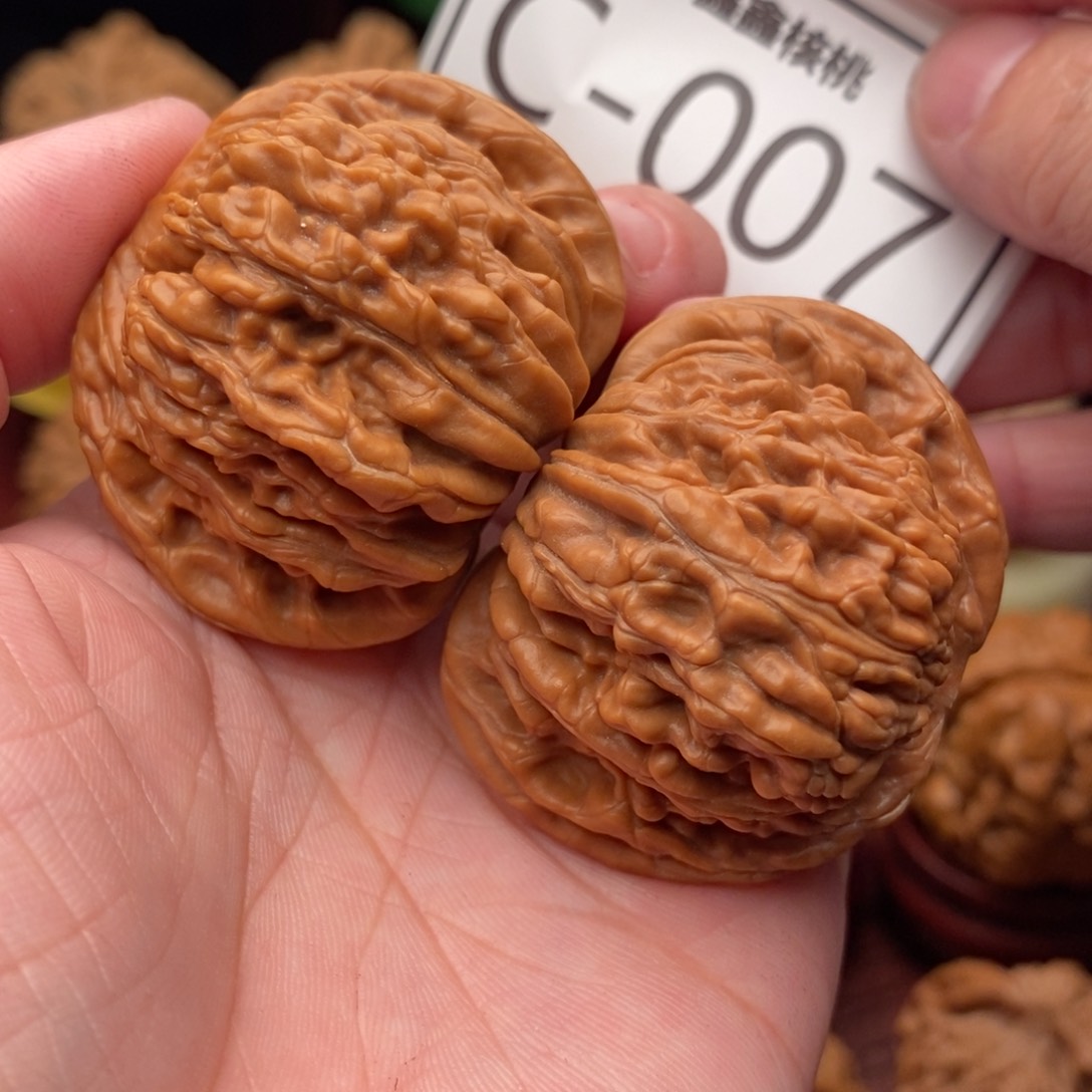 文玩核桃把件汉高楼43