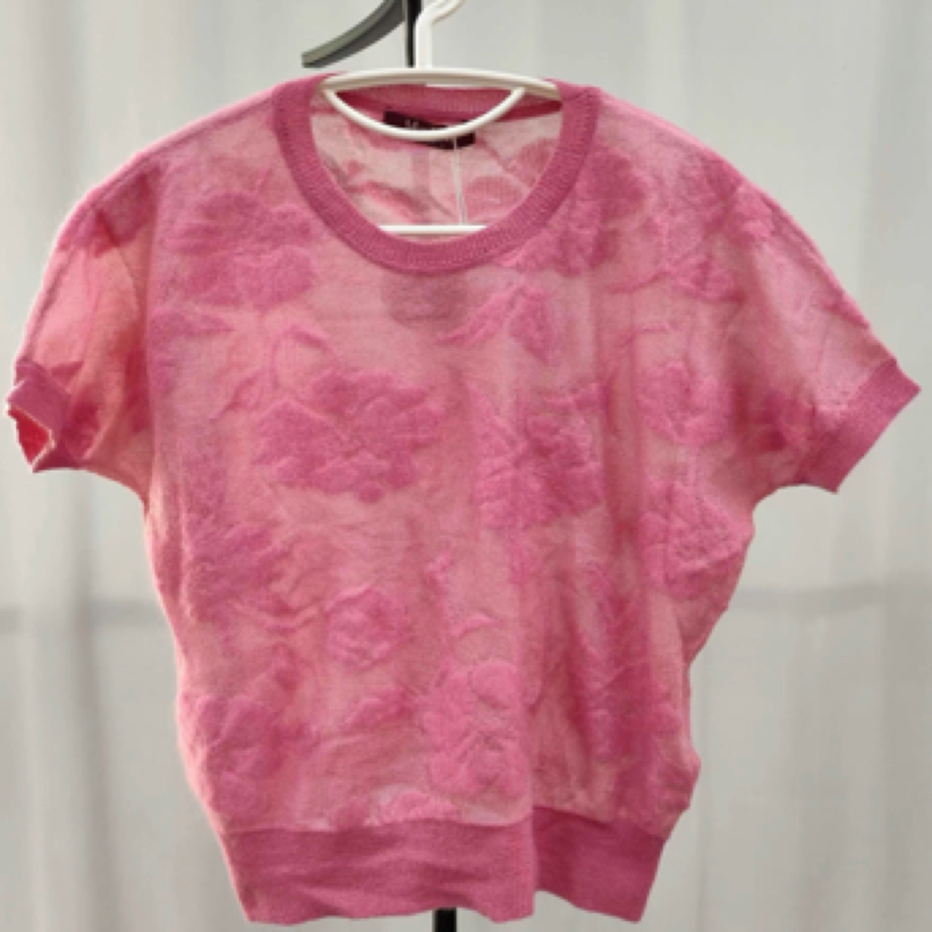 99新 MaxMara 粉色针织上衣/L码/C01097