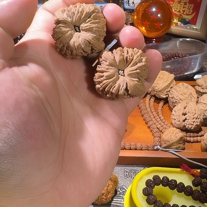 文玩核桃吊坠池*南疆