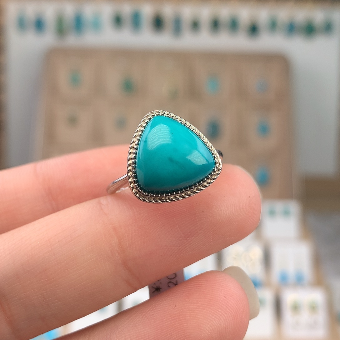 绿松石银S925镶嵌耳饰