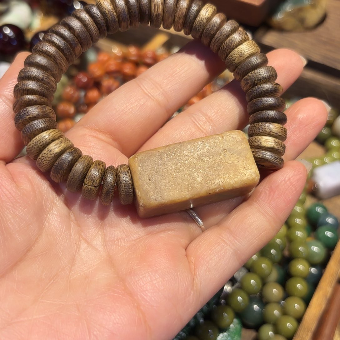 翡翠颈饰未镶嵌原创