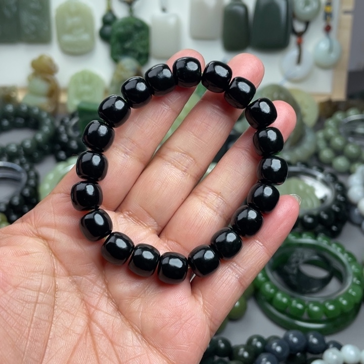 和田玉未镶嵌手串