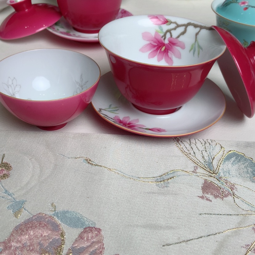 【闪购商品】陈*啊雍正胭脂红玉兰花盖碗加鸡心杯