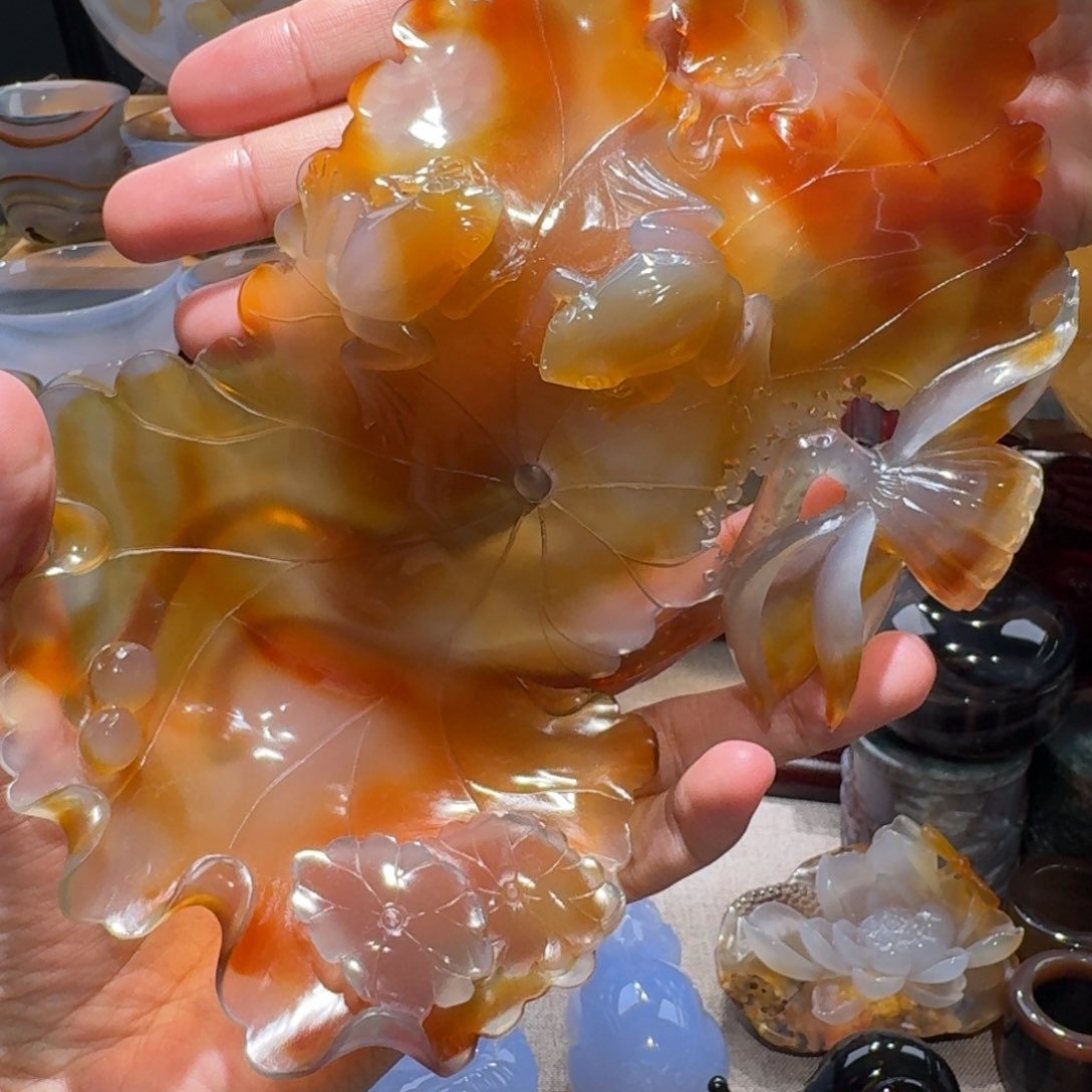 玛瑙/玉髓玛瑙摆件未镶嵌季*