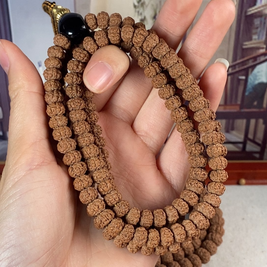 吊坠金刚菩提11号灭霸满分卡7.8左右