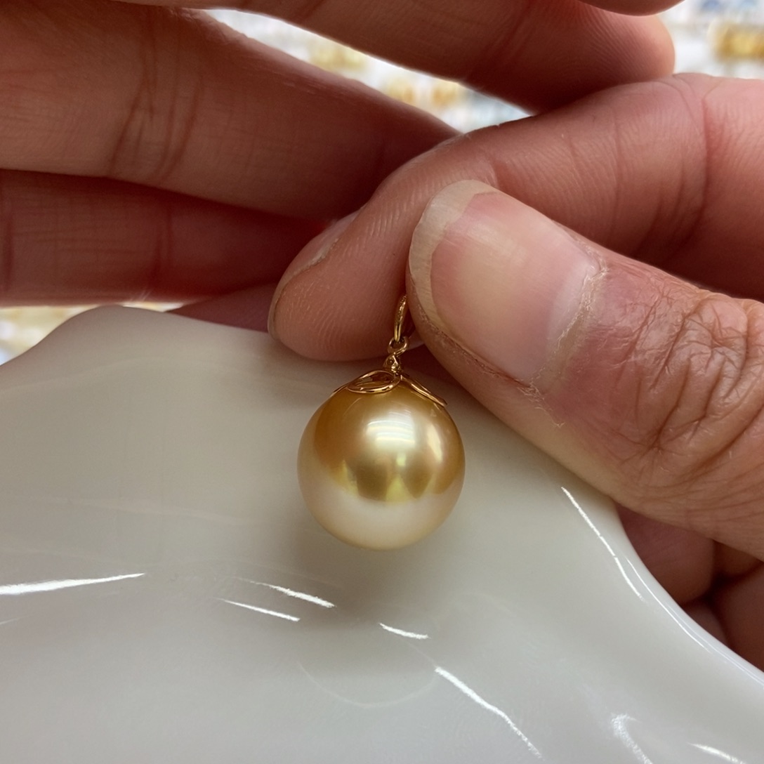 海水珍珠吊坠(不含链)18K金镶嵌