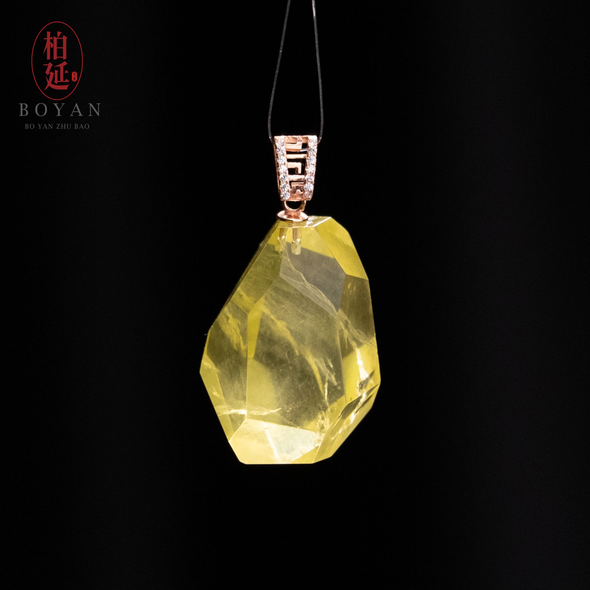 【财多多】黄水晶大吊坠高品级透体切割面精美气质黄色女款JC0077