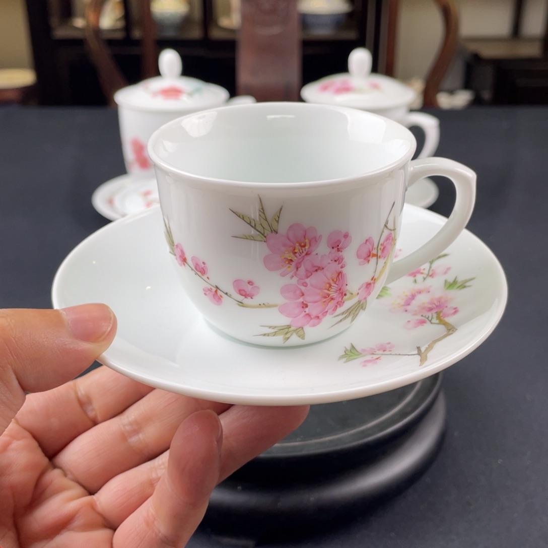 瓷片轻工业陶瓷研究所