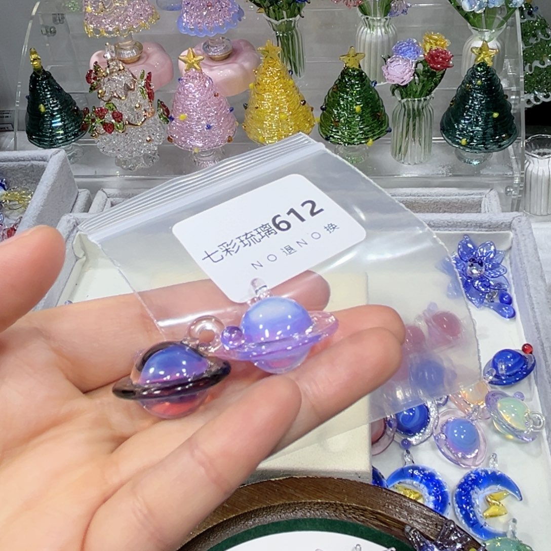 ****颈饰玻璃612星球两个