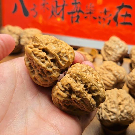 文玩核桃吊坠39x41蛤蟆