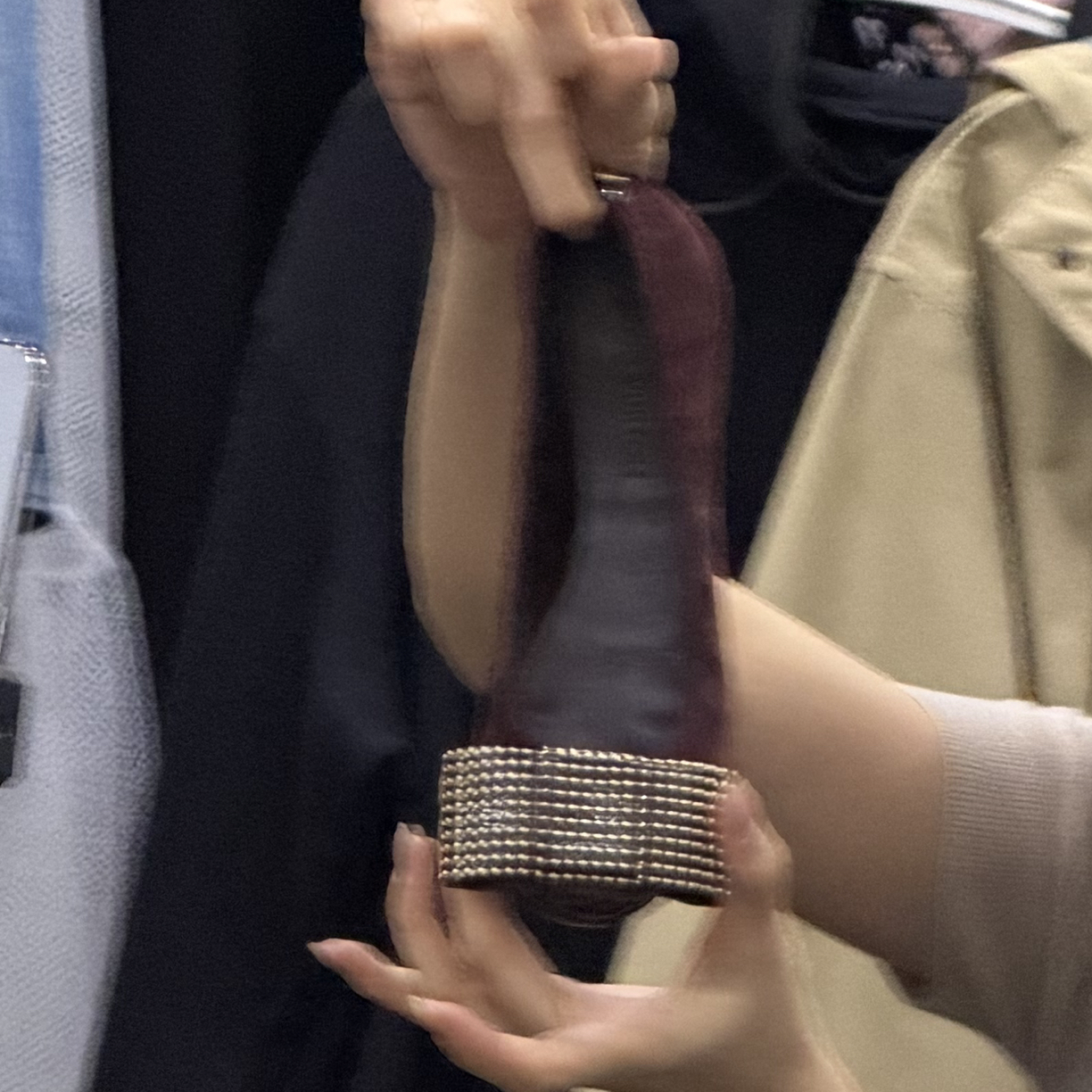 95新 Alexander McQueen/亚历山大·麦昆 路易威登平底鞋不退换