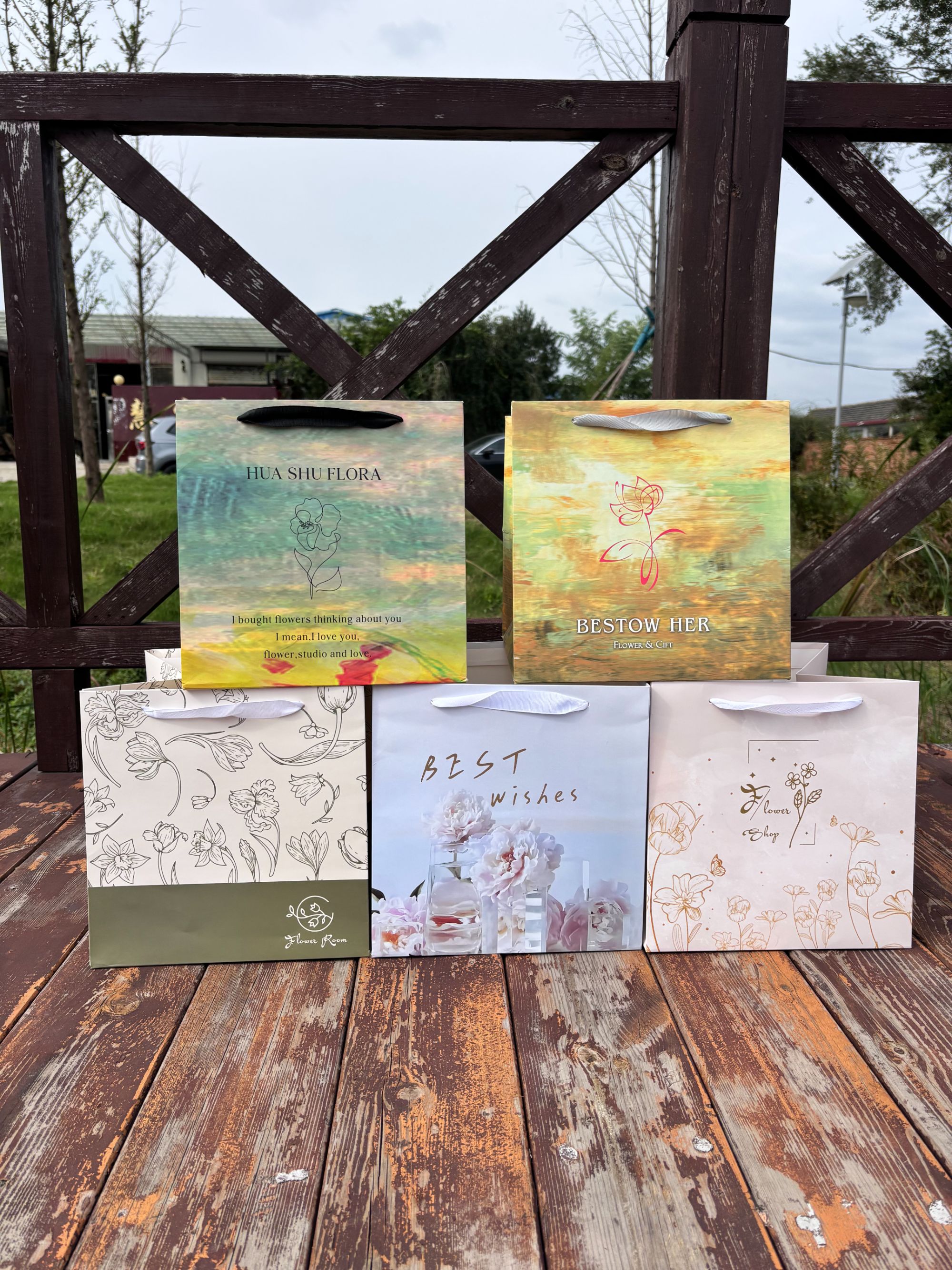 小清新款高颜值正方形鲜花手提袋节日祝福礼物袋