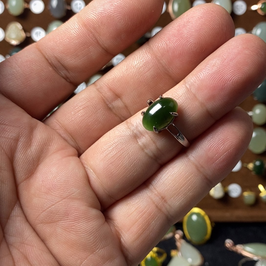 和田玉（碧玉）戒指合金