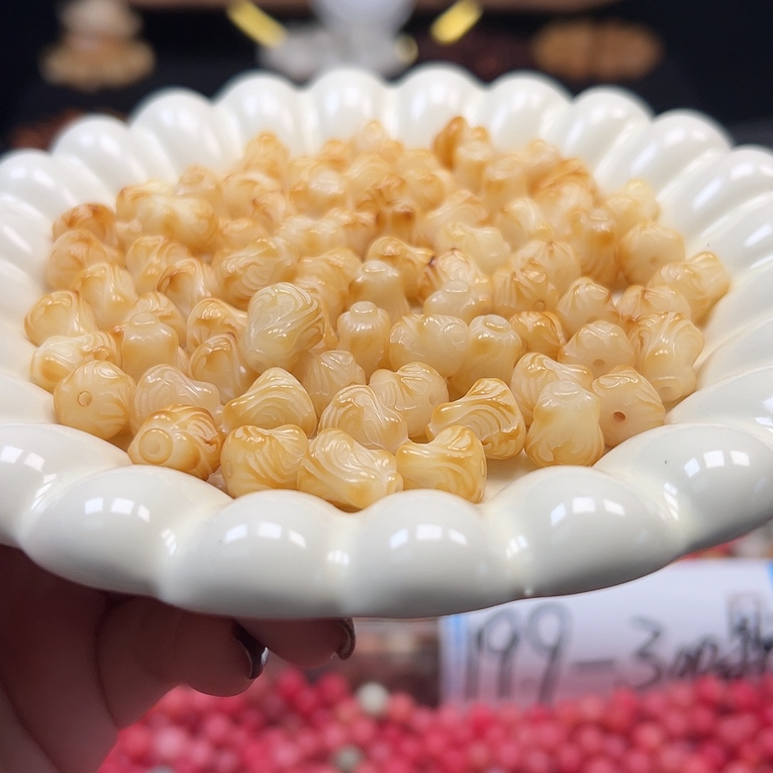 手串菩提根/象牙果炭烤玉化白菜100颗