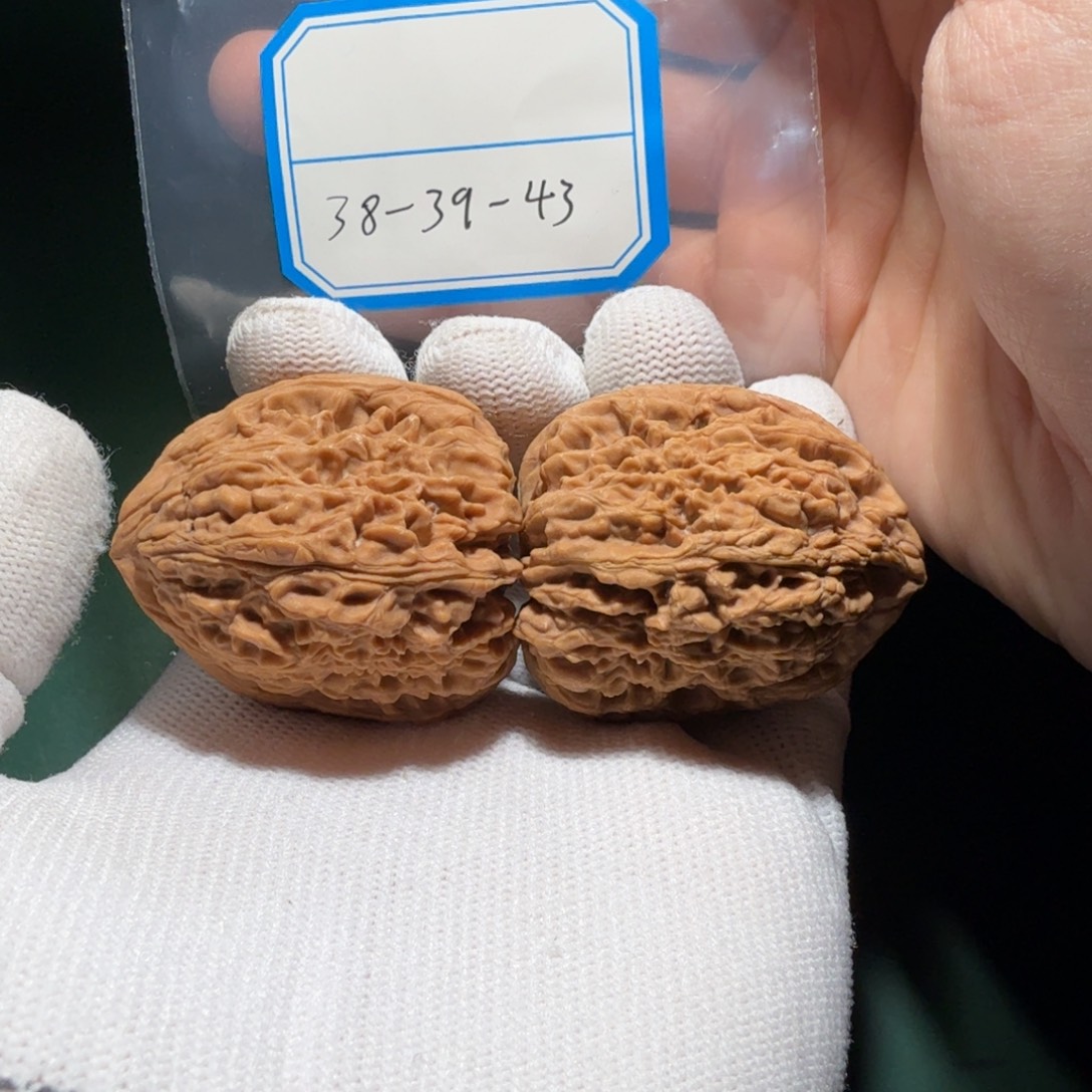 文玩核桃吊坠南疆高炮1