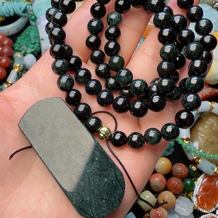 翡翠颈饰未镶嵌天然A货34