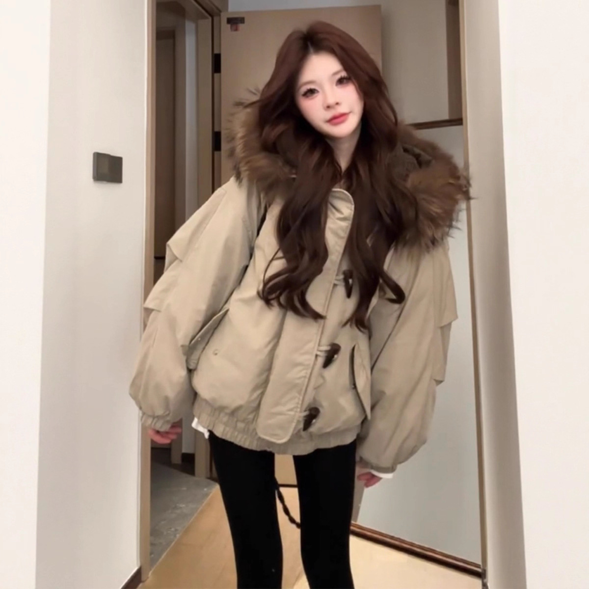 冬季新款牛角扣可拆卸大毛领派克服女秋冬设计感保暖加绒外套CQ01